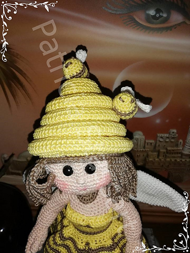 Honey het bijenmeisje photo 2