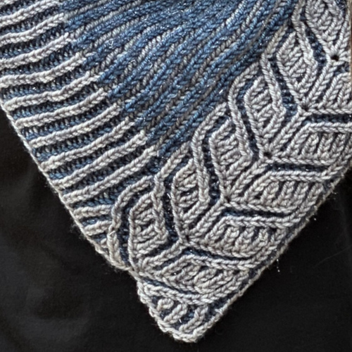 Ravelry Whale Conga Line pattern by Michele Bernstein