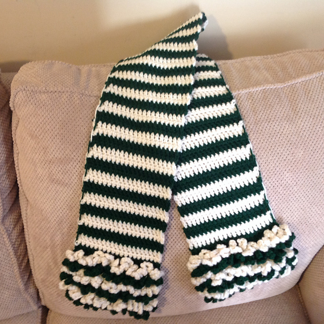 Ravelry pekeapoomom's Loopy Ends Special Olympics Scarf