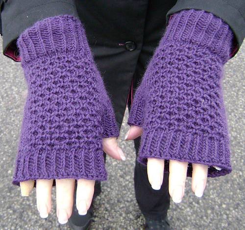 The Bee's Knuckles photo 8