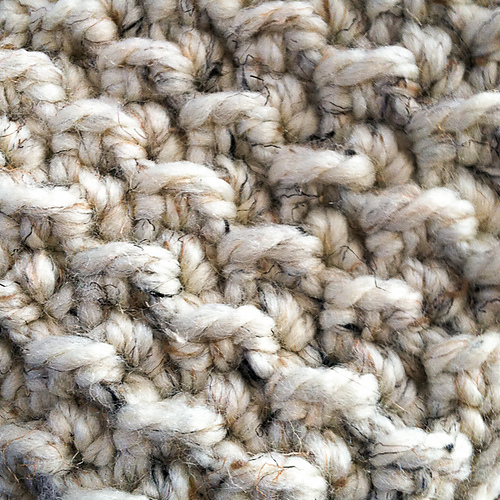 Quick and Comfy Crochet Scarf photo 4