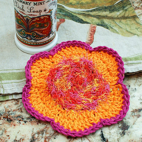 Flower Scrubby Dishcloth photo 1
