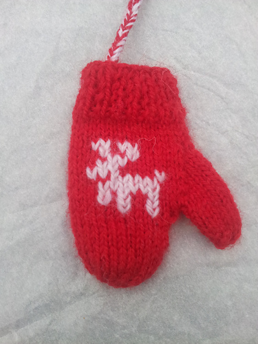 Christmas Mitten Ornament photo 3
