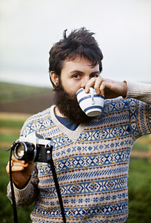 the inspo :) photo taken by Linda McCartney in 1970