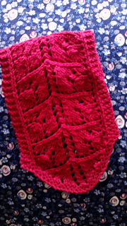 Ravelry: Lobed Leaf pattern by Barbara G. Walker