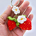 Strawbery Keychain pattern 
