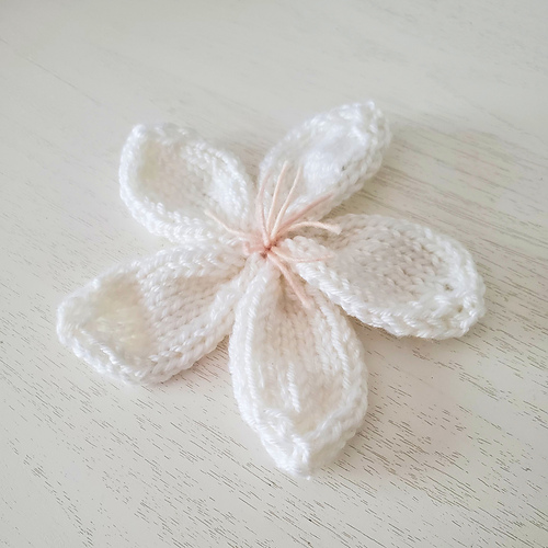 Large Knitted Cherry Blossom photo 1