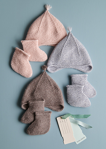 Little Garter Hat + Booties