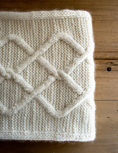 Cable Cloud Cowl photo 6