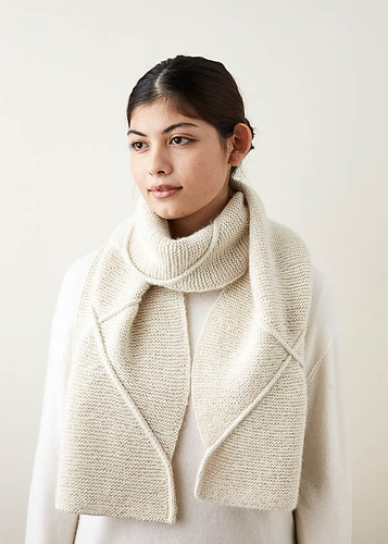 Delicate Cable Scarf