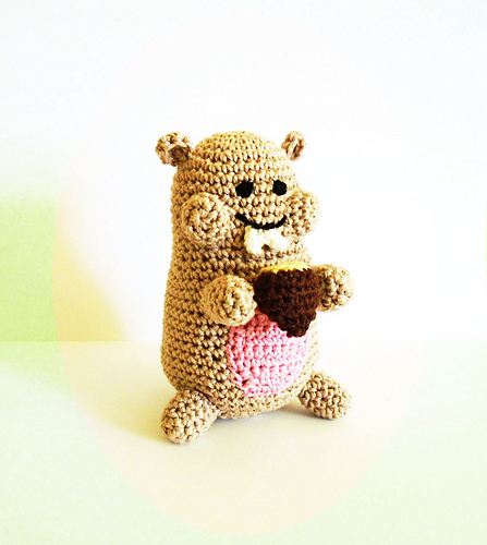 Hamster with hazelnut photo 1
