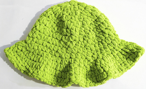 Easy Chunky Yarn Bucket Hat