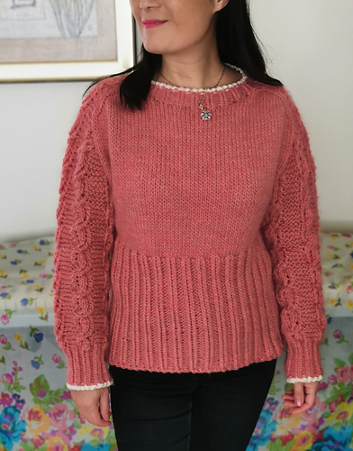 Pretty in lilac knitted sweater
