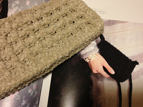 C. Waffle Pochette 다른 모습 2