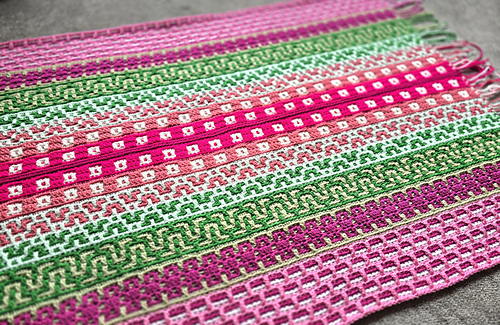 Meandering Overlay Mosaic