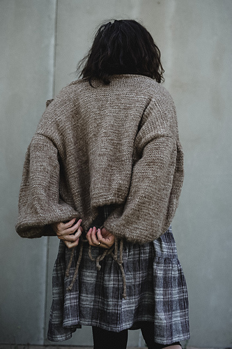 Balloon-sleeve Cardigan - Neringa Ruke