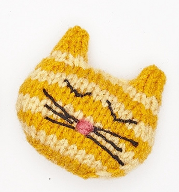 Ravelry Kitty Cat Head pattern by Sara Elizabeth Kellner