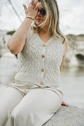 【新品タグ付き】Nala Summer Knit Vest サイズ S ViolaMinervaVirtamo_SariNordlu