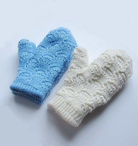 Cloud Mittens photo 3