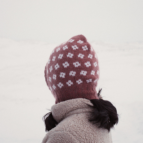 【DISCERNMENT】Blurry Spray Hood Knit KEWP3544a_medium.JPG