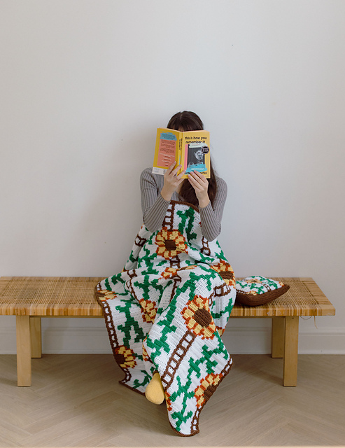 Vine & Shine Throw