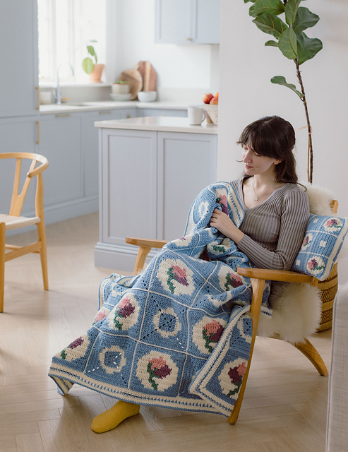 Tulip Fields Throw