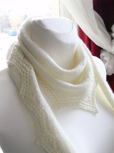 Elinor Shawlette photo 2