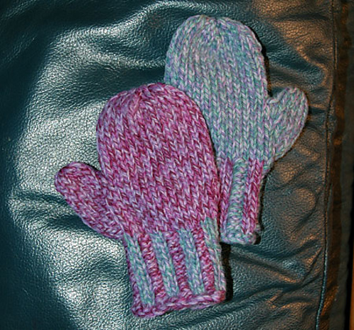 Ravelry: Matching Mismatched Mitten pattern by Melanie Lok