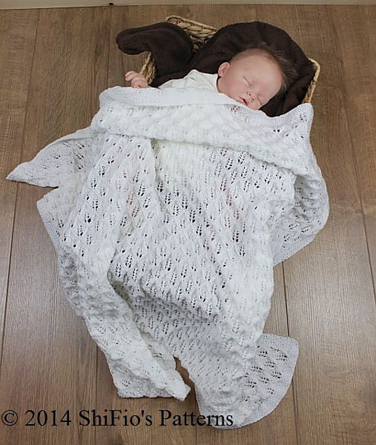 Ravelry Baby Square Blanket 293 pattern by ShiFio's Patterns