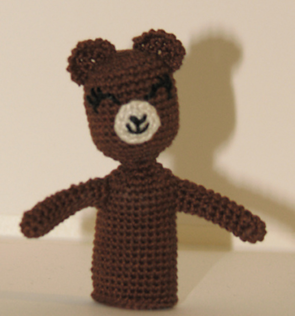 Ravelry: Brown Bear (finger puppet) pattern by Shawna Borst