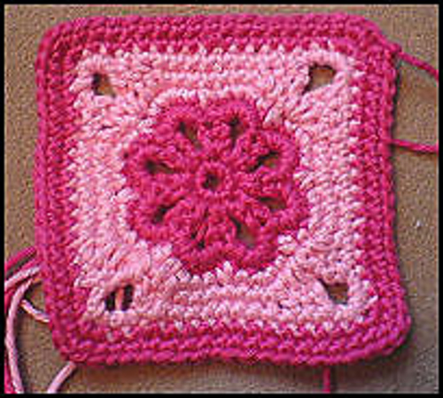 Flower Granny Square photo 8