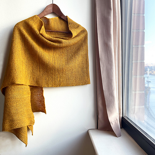 Ravelry: Like It's Golden pattern by Simone Clark
