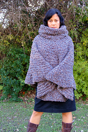 Cowl Hooded Capelet Poncho photo 4
