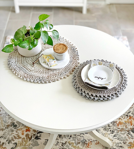 Picot Placemat & Doily Set 071 photo 3