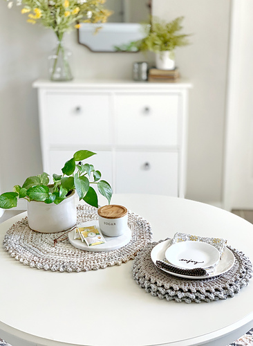 Picot Placemat & Doily Set 071 photo 4
