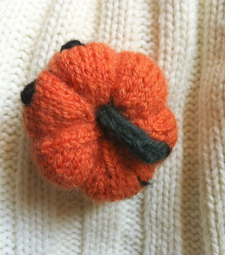 Knitted Jack O' Lantern photo 6