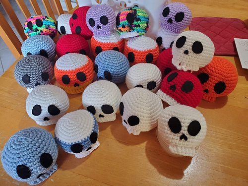 Round Plush Skull photo 6