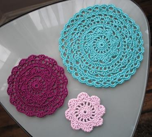 Little lacy circles photo 1