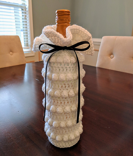 The Bubbly Bottle Bag photo 3