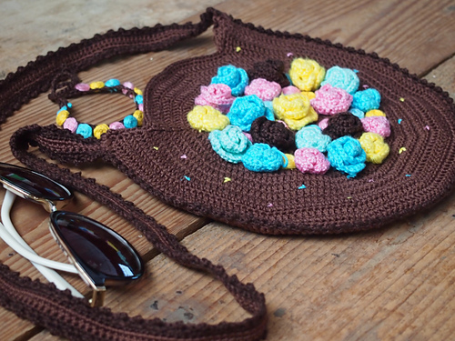 Flower Bag and Bracelet with embroidery photo 8