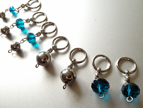 I-Cord Holder with Recycled Earring Stitch Markers photo 6