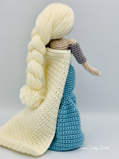 Ravelry: Frozen Elsa Doll pattern by Stevie Hill