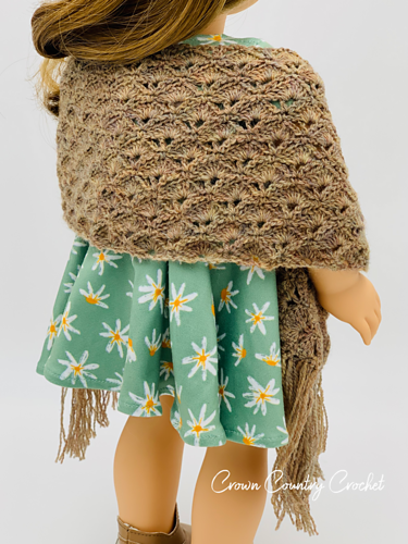 Lacy Shawl for 18" Dolls photo 3