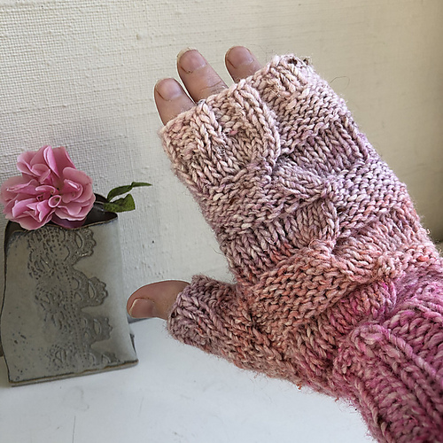 Ravelry Patchwork cables pattern by Susan Ashcroft