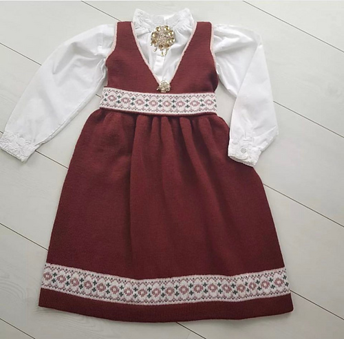 Ada Festdrakt - Isabelle Andreassen