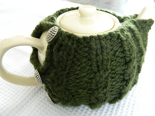 Cable Knit Teapot Cozy photo 1