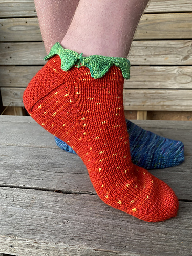 Strawberry Short Socks
