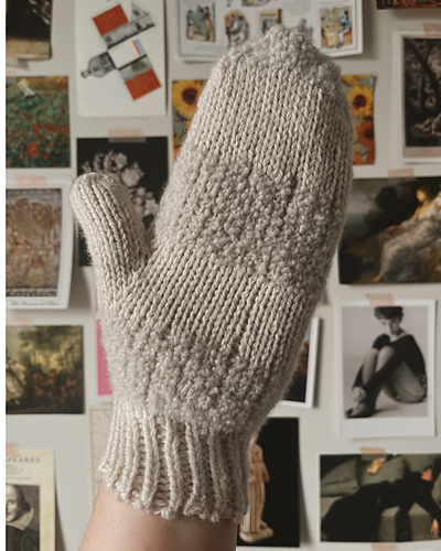 Nives Mittens