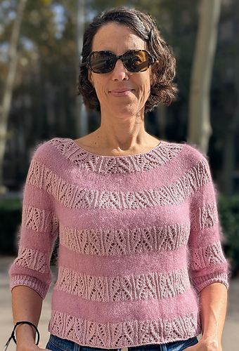 Ravelry: Moulin Rouge pattern by Pope Vergara
