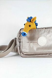Fun crochet horse head that’s impossible not to love!
